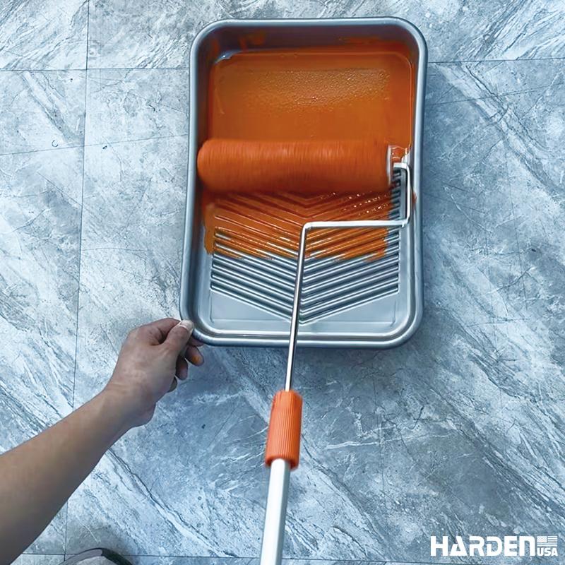 9” Telescoping Paint Brush